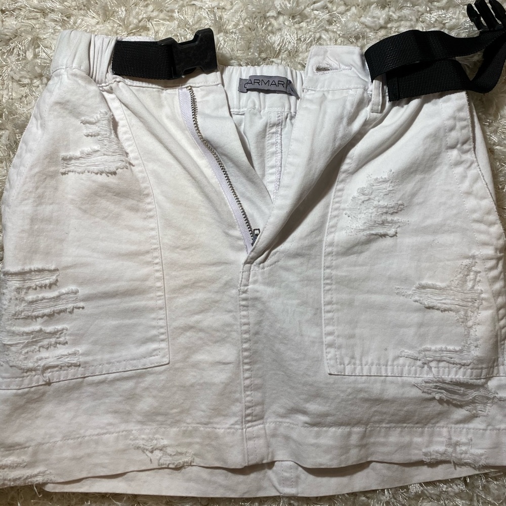 LF carmar white buckle belted cotton skirt
